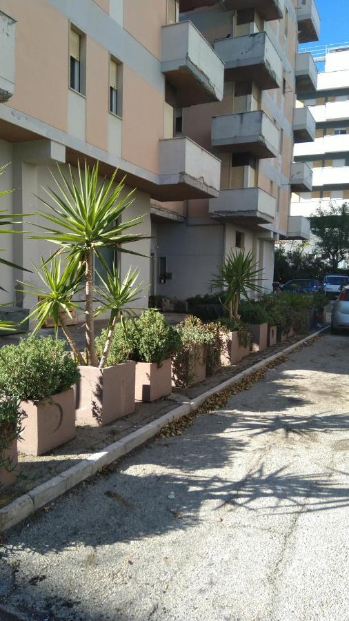 Apartment Montesilvano Exterior foto
